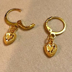 18K Thai Gold Plated Drop Heart Earrings